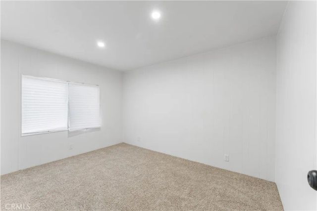 1992 Hillcrest Avenue, Rosamond, CA 93560