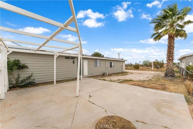 1992 Hillcrest Avenue, Rosamond, CA 93560