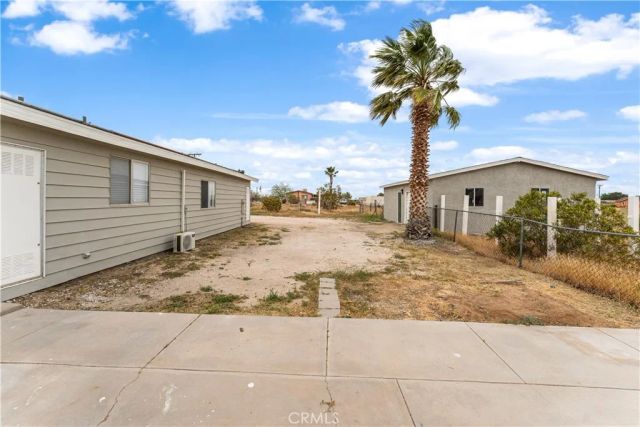 1992 Hillcrest Avenue, Rosamond, CA 93560