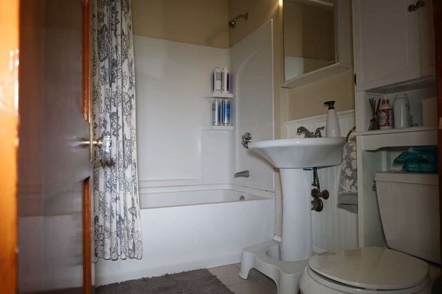 73 Bonair St, Somerville, MA 02145