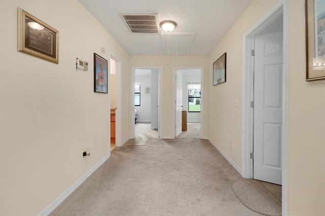 464 NW Ravenswood Lane, Port St. Lucie, FL 34983