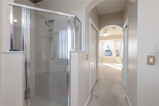 3804 BAYSHORE CIRCLE, Tavares, FL 32778