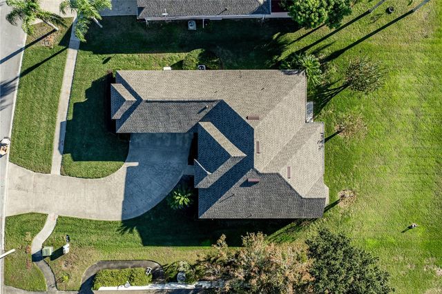 3804 BAYSHORE CIRCLE, Tavares, FL 32778