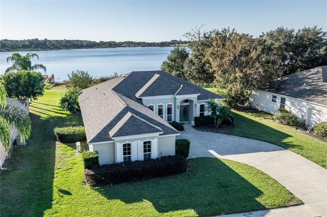 3804 BAYSHORE CIRCLE, Tavares, FL 32778