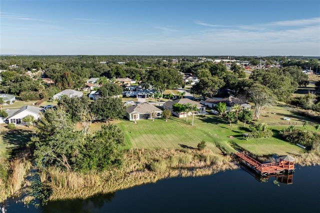 3804 BAYSHORE CIRCLE, Tavares, FL 32778