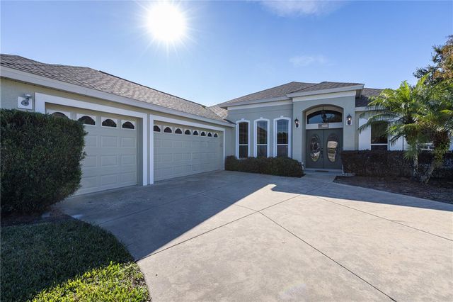 3804 BAYSHORE CIRCLE, Tavares, FL 32778