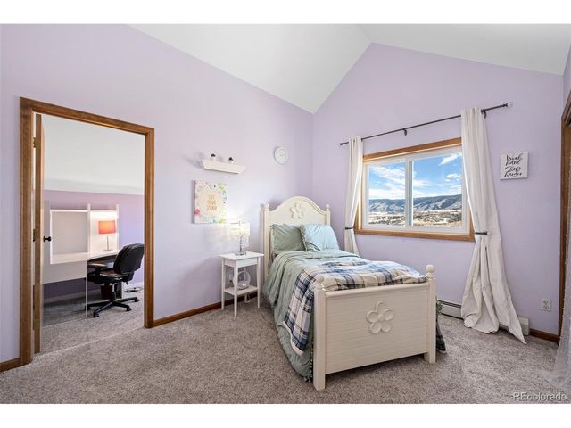 4205 Park Ridge Rd, Sedalia, CO 80135