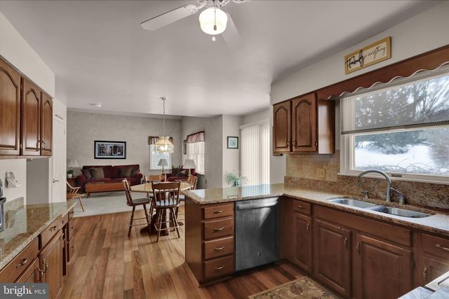 840 SHELBOURNE RD, Reading, PA 19606