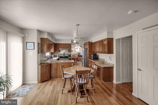 840 SHELBOURNE RD, Reading, PA 19606