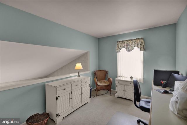 840 SHELBOURNE RD, Reading, PA 19606