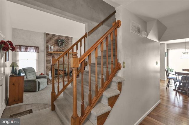 840 SHELBOURNE RD, Reading, PA 19606