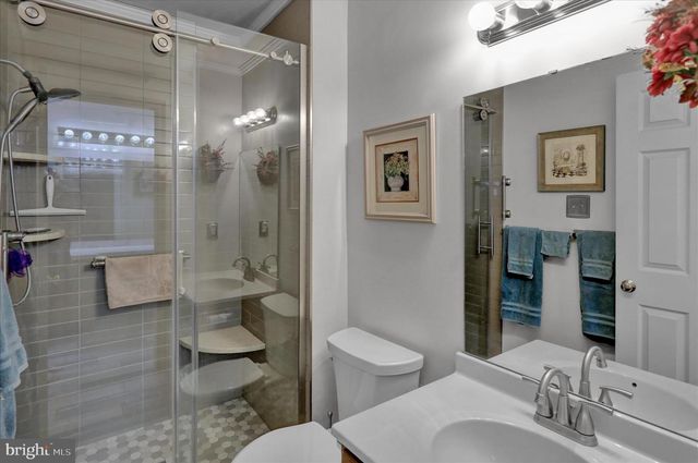 840 SHELBOURNE RD, Reading, PA 19606