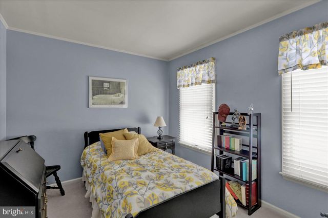 840 SHELBOURNE RD, Reading, PA 19606