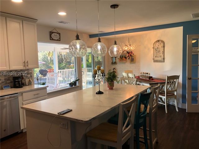 7776 Lowcountry Dr, Ridgeland, SC 29936