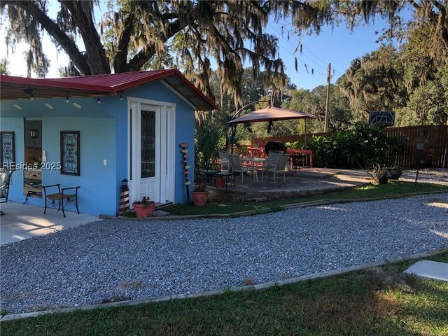 7776 Lowcountry Dr, Ridgeland, SC 29936