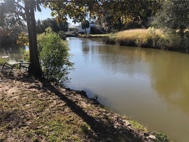 7776 Lowcountry Dr, Ridgeland, SC 29936