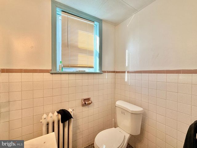 139 S SUSSEX ST, Gloucester City, NJ 08030