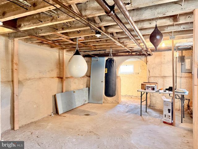 139 S SUSSEX ST, Gloucester City, NJ 08030