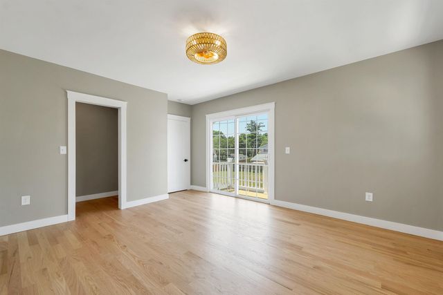 2 Dennison Avenue, Salem, NH 03079