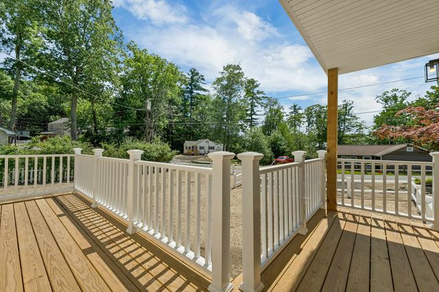 2 Dennison Avenue, Salem, NH 03079