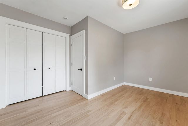2 Dennison Avenue, Salem, NH 03079
