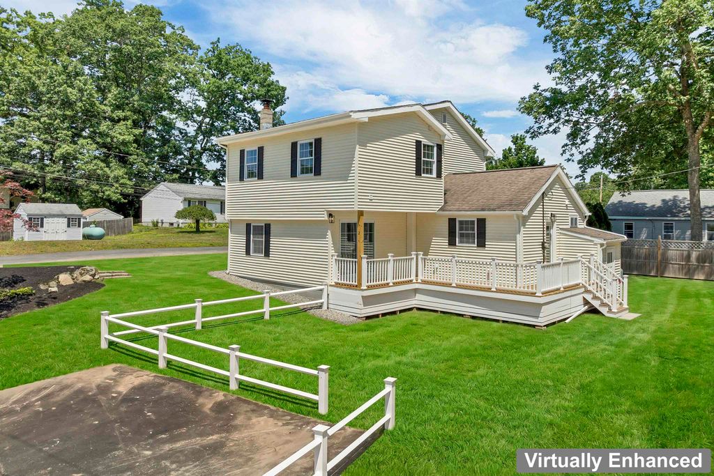 2 Dennison Avenue, Salem, NH 03079