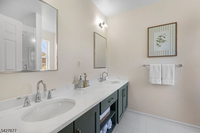 411 Boulder Ridge Dr, Randolph Twp., NJ 07869