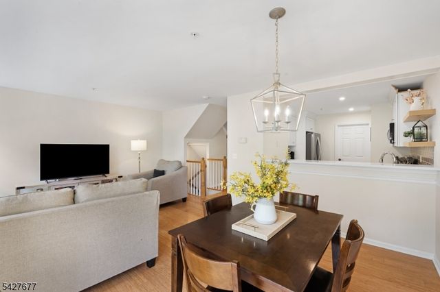 411 Boulder Ridge Dr, Randolph Twp., NJ 07869