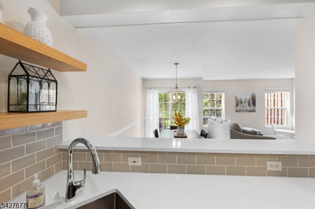 411 Boulder Ridge Dr, Randolph Twp., NJ 07869