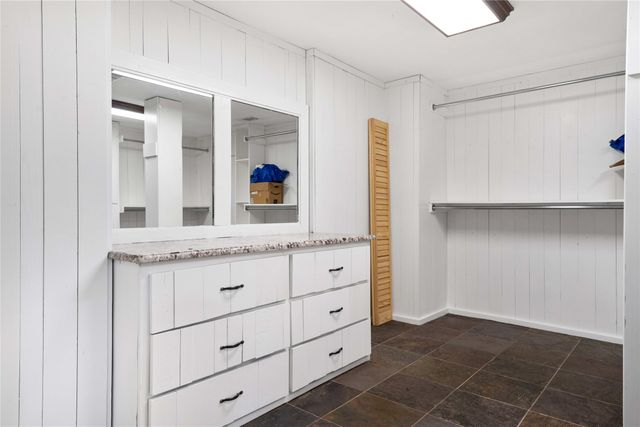 2711 Spyglass Drive, Carrollton, TX 75007