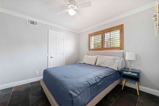 2711 Spyglass Drive, Carrollton, TX 75007