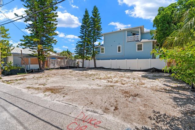119 95TH AVENUE, Treasure Island, FL 33706