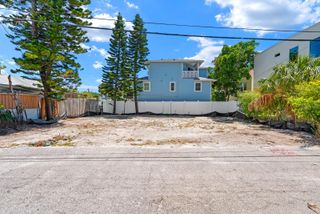 119 95TH AVENUE, Treasure Island, FL 33706