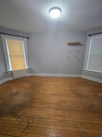 512-514 Saint Paul Street, Burlington, VT 05401