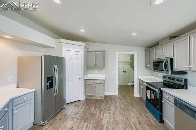 7775 Grizzly Bear Point, Colorado Springs, CO 80922