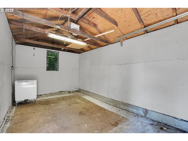 6511 Nw SAINT HELENS Rd, Portland, OR 97210