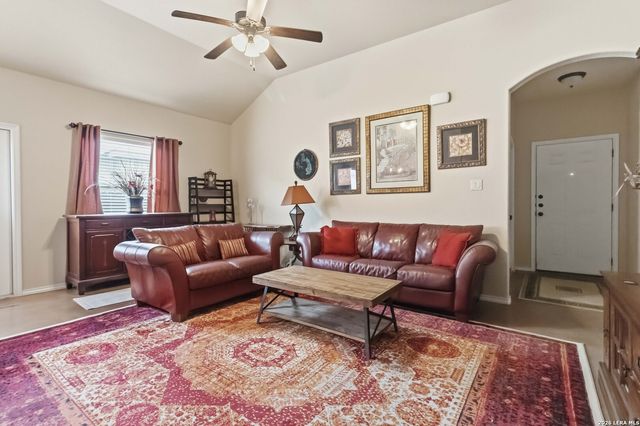 198 -200 Joanne, New Braunfels, TX 78130
