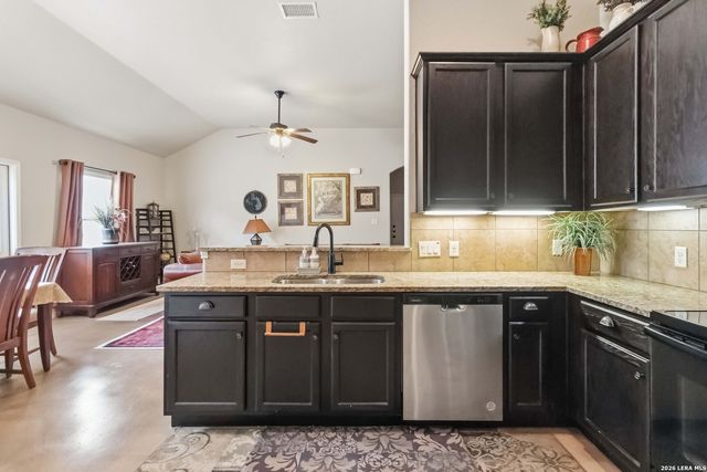 198 -200 Joanne, New Braunfels, TX 78130