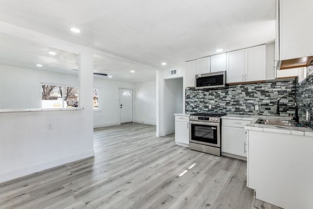 11506 Abston Lane, Dallas, TX 75218