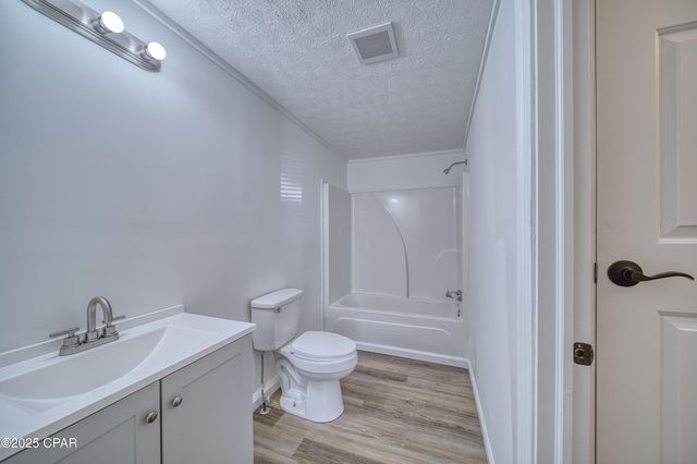 7923 Santa Rosa Avenue, Panama City, FL 32409