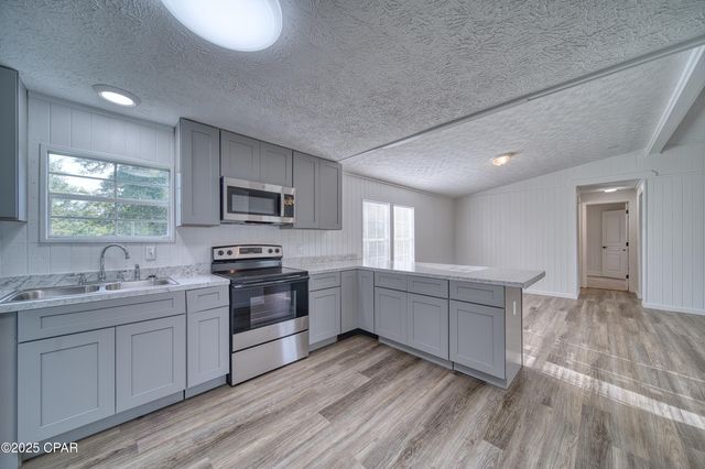 7923 Santa Rosa Avenue, Panama City, FL 32409