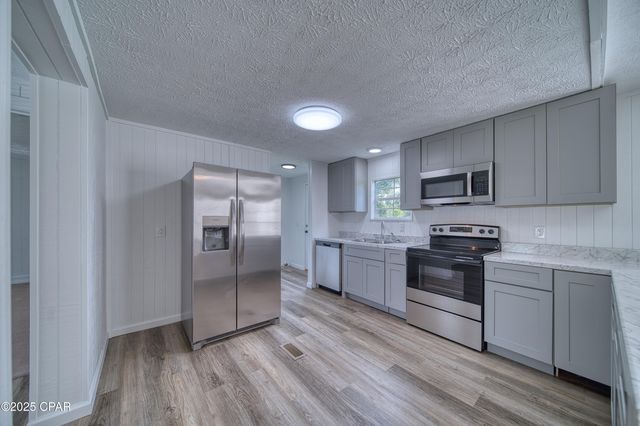 7923 Santa Rosa Avenue, Panama City, FL 32409