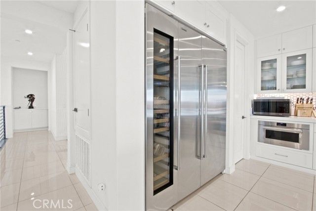 208 Ocean Place, Seal Beach, CA 90740