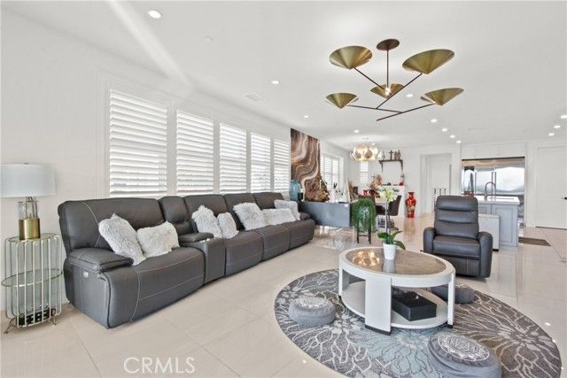 208 Ocean Place, Seal Beach, CA 90740