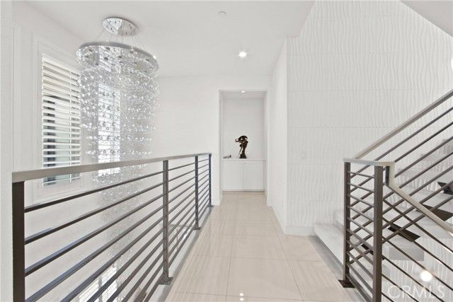 208 Ocean Place, Seal Beach, CA 90740