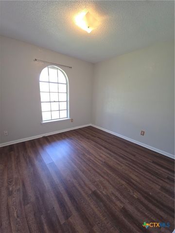919 Holly Street, Copperas Cove, TX 76522