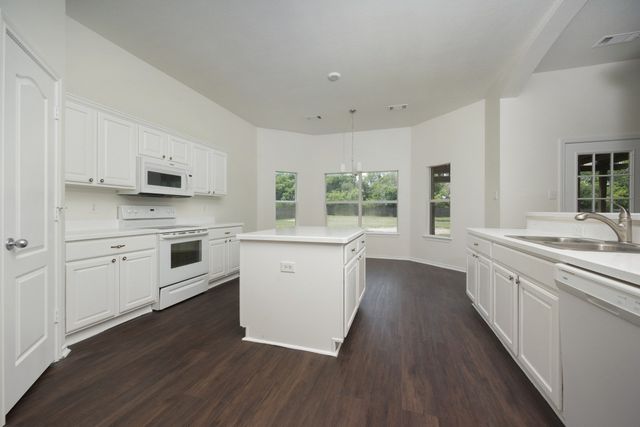 802 Fairmeadow Circle, Krugerville, TX 76227
