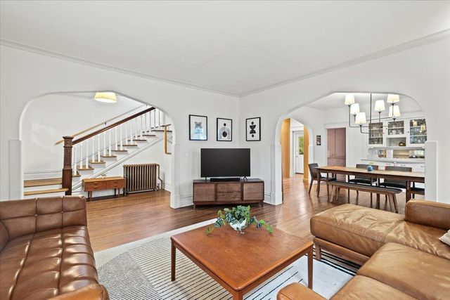 2031 Lincoln Avenue, Saint Paul, MN 55105