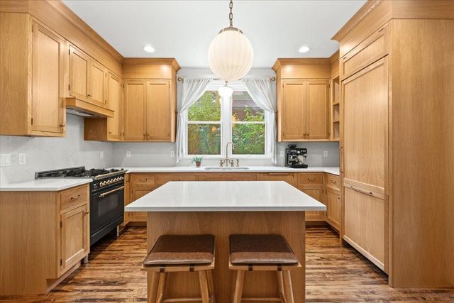 2031 Lincoln Avenue, Saint Paul, MN 55105