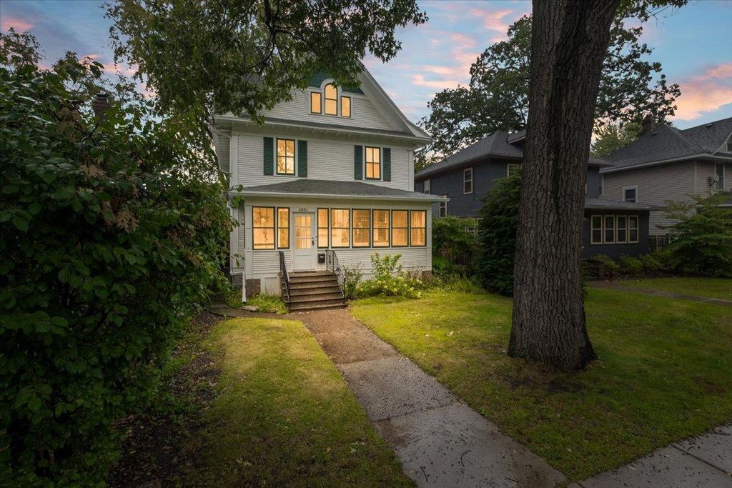 2031 Lincoln Avenue, Saint Paul, MN 55105 — exterior